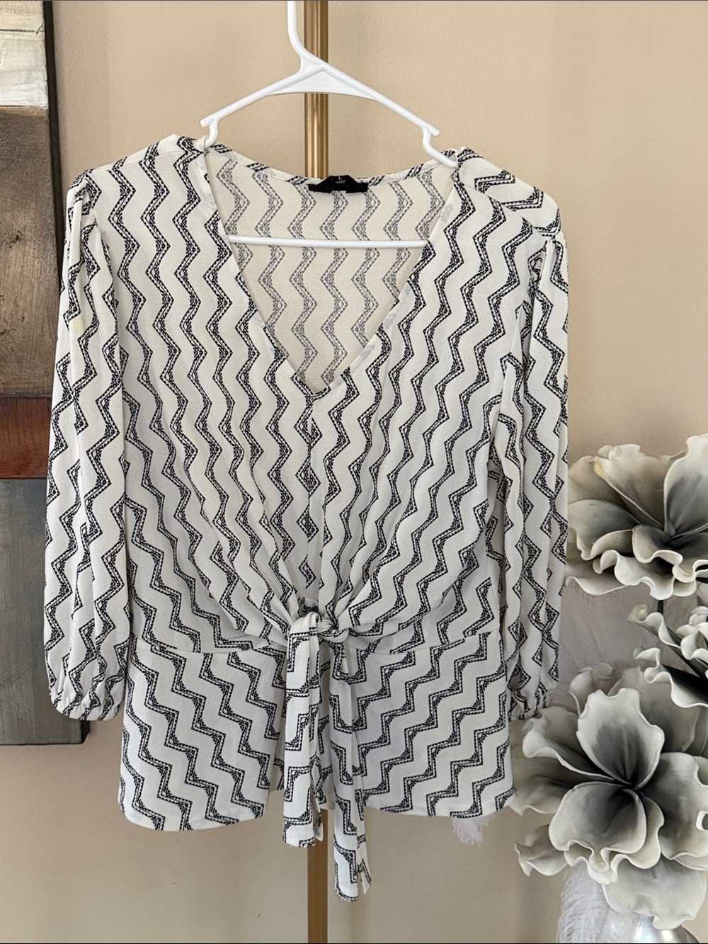 Womens Black & White Zigzag Wrap Blouse with Front Tie